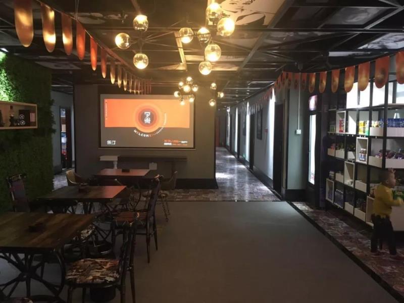 乐汀私人银幕江西上高店